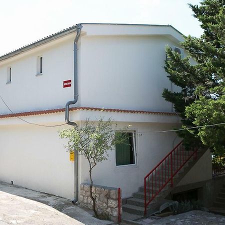 Apartmani Herceg Karlobag Exterior photo